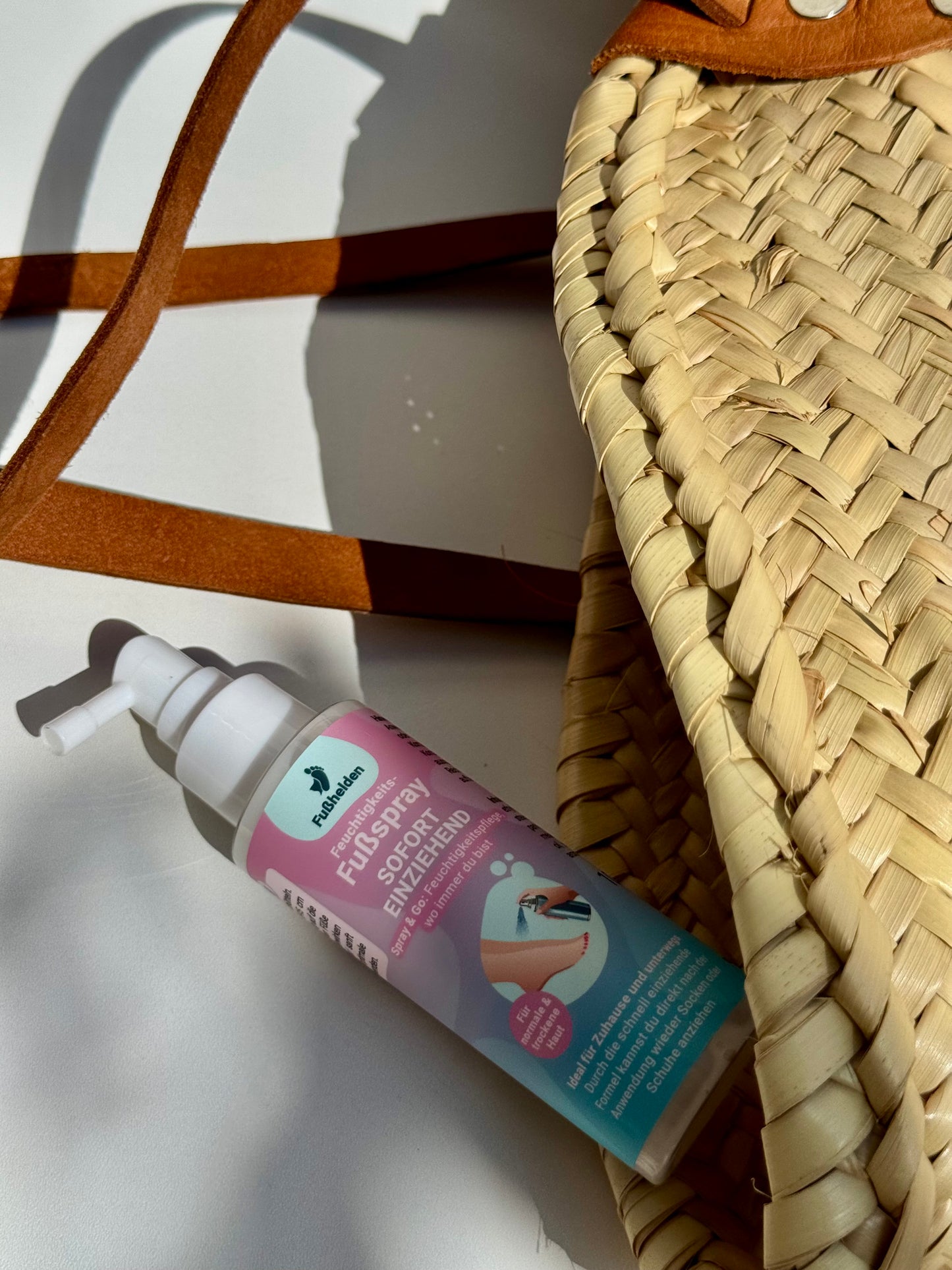 Pflegespray für geschmeidige Füße - mit Urea & Sheabutter